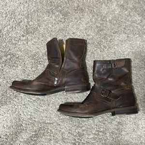 Frye men’s leather boot